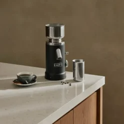 Aarke kaffekvern Mattsvart