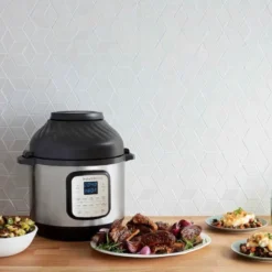 Airfryer og trykkkoker 11-i-1 5,7L 1500W