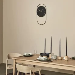 A-wall klokke svart