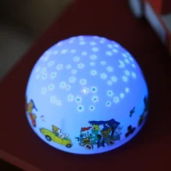 Bamse nattlys med stjernehimmel og musikk