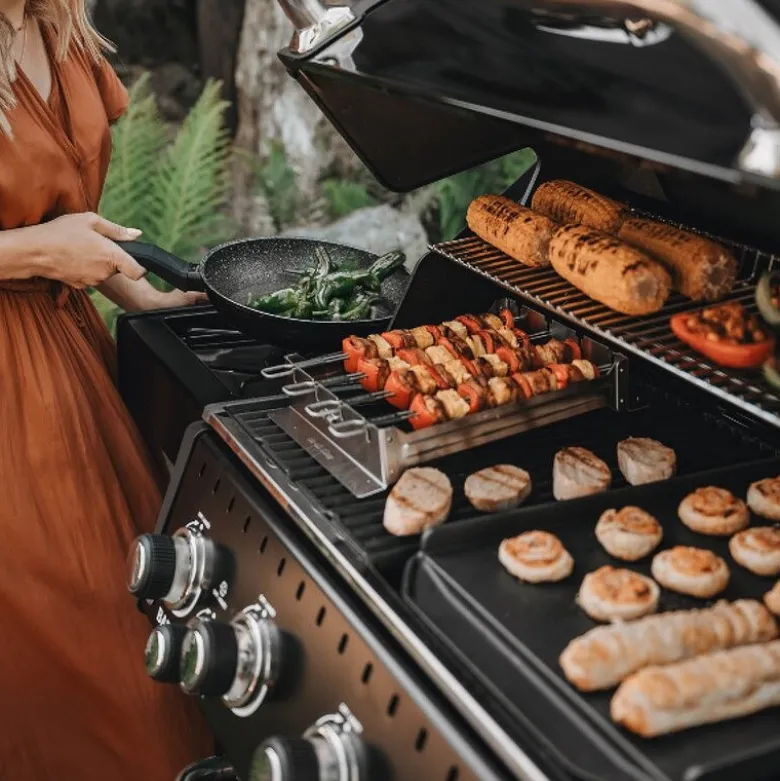 Baron 490 Shadow gassgrill med rotisseri og sidebrenner