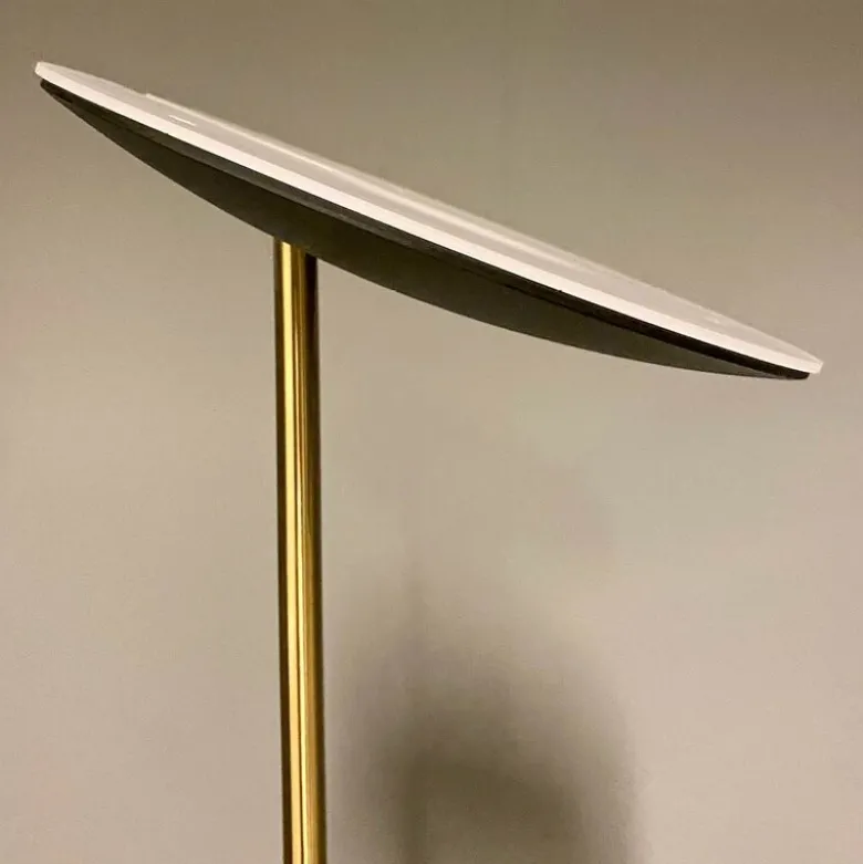 Cadiz uplight gulvlampe 186 cm svart/matt messing