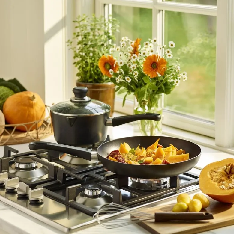 Classic Induction kasserolle m/ lokk 1,8L/18 cm
