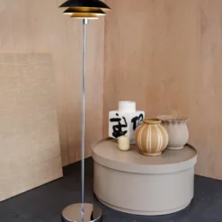 DL31 gulvlampe 133 cm opal glass