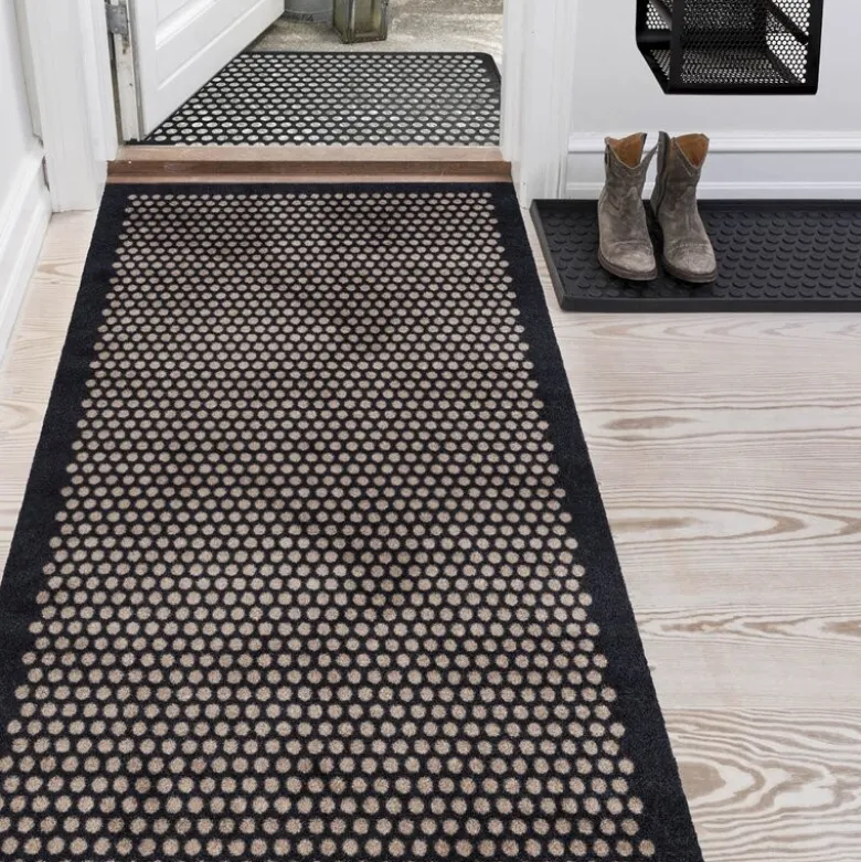 Dot gulvmatte 200x90 cm svart/sand