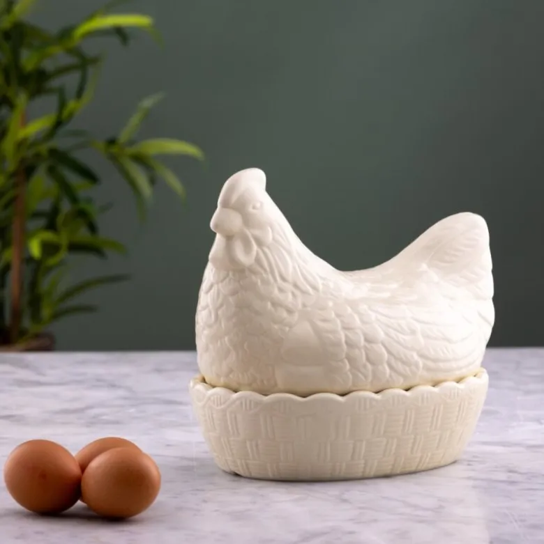 Eggoppbevaring høne 23,4 cm krem