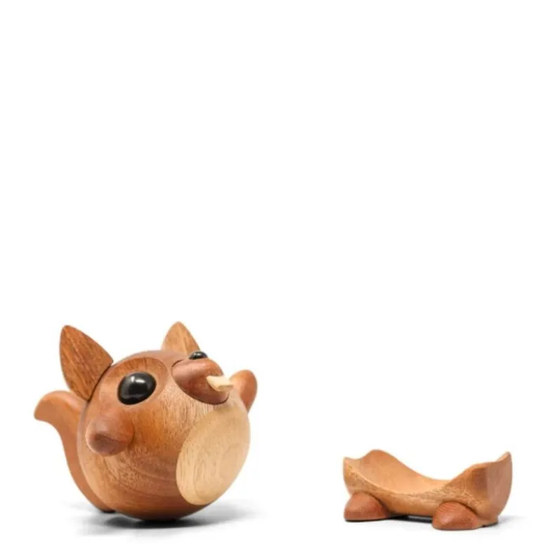 Egon ekorn trefigur 10 cm mahogni/gummitre