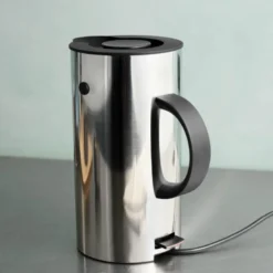 EM77 vannkoker 1,5L stål