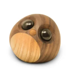 Freddy pingvinunge trefigur 5 cm valnøtt/ask