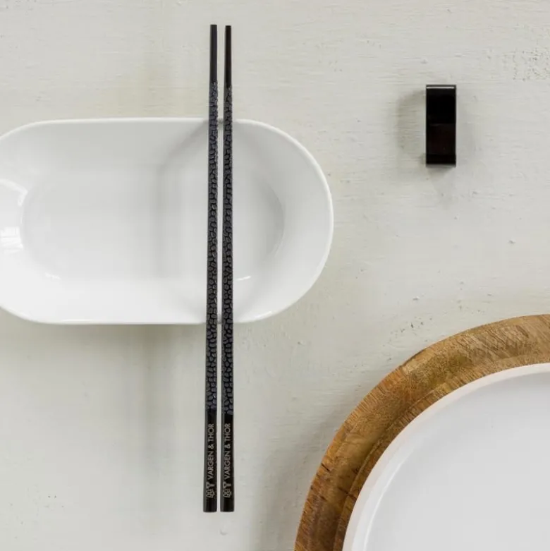 Frost Kito spisepinner 4 par med holder svart