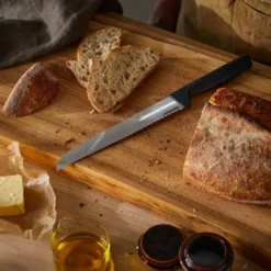 Hard Edge brødkniv