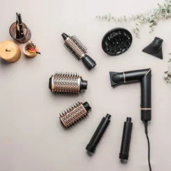 Hot Air Styler Deluxe multistyler og hårføner 8 hoder svart