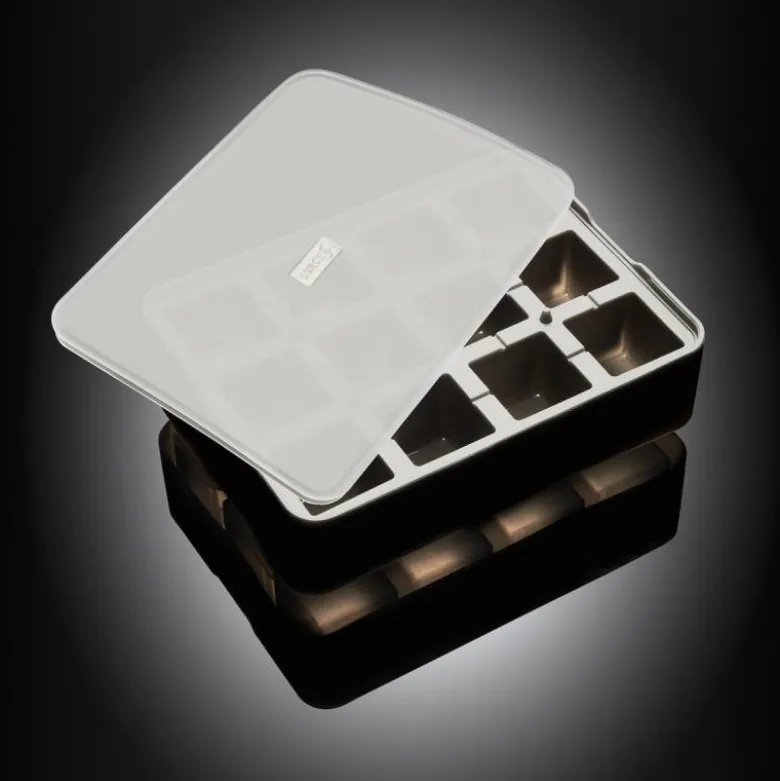 Isbitform terninger m/ lokk 4X4 cm svart