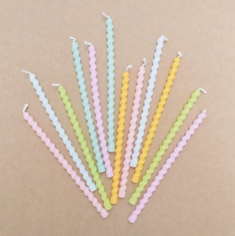 Kakelys vridde 12 stk pastell multi
