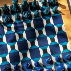 Lacquered sjakksett athena spill