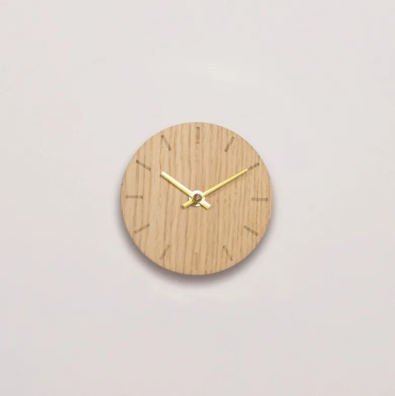 Light Oak klokke 12 cm lys eik m/gull viser