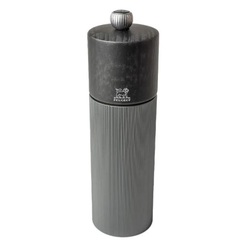 Line pepperkvern 18 cm mørk tre