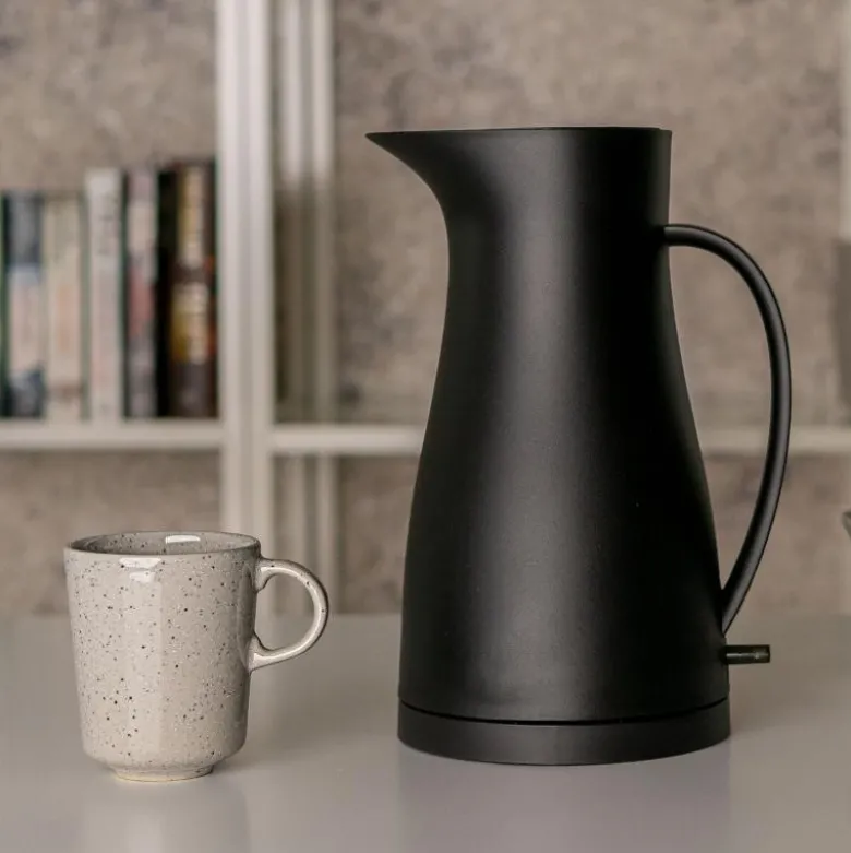 Lundi vannkoker 1,2L svart