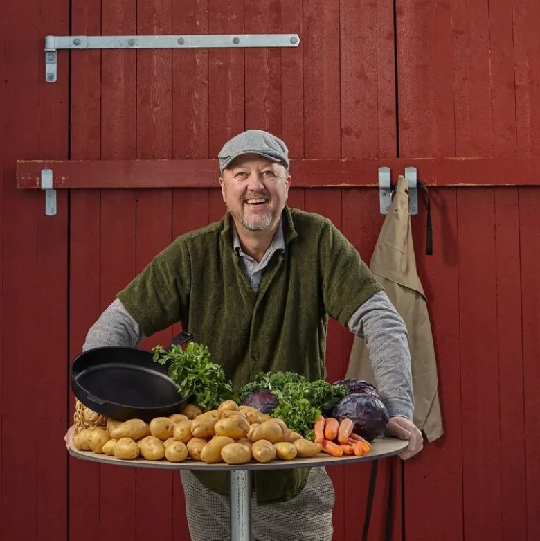 Moi støpejernspanne 28 cm svart
