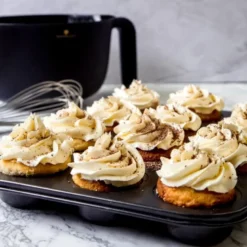 Muffinsform for 12 muffins 35x27 cm grå