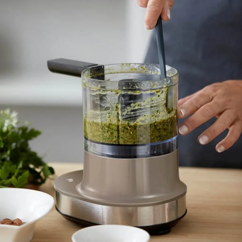 Multihakker 300W 0,6 L latte