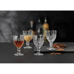 Noblesse likørglass 5,7 cl 4 stk