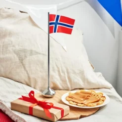 Norsk bordflagg 35 cm