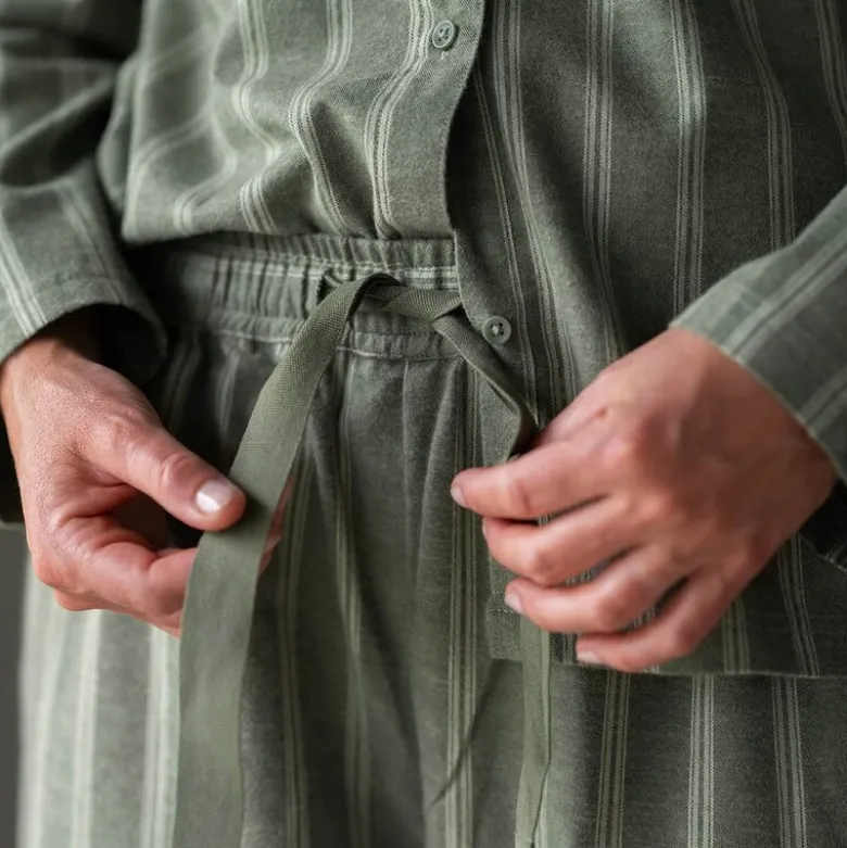 Nova flanell pyjamas dame str M grønn