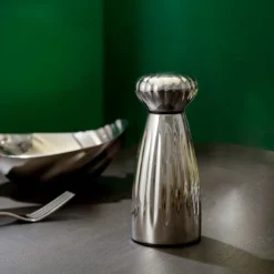 Palm pepperkvern 16,8 cm rustfritt stål/svart