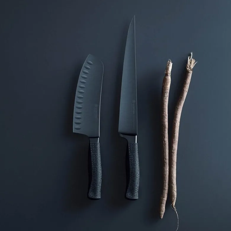 Performer santokukniv 17 cm svart