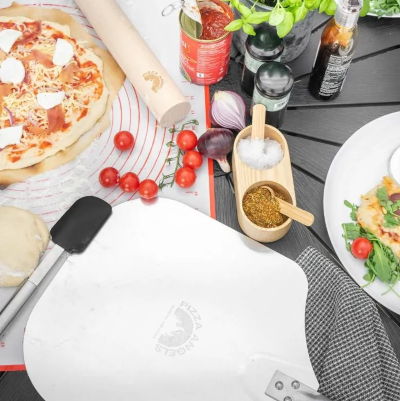 Pizza Angels krydderoppbevaring i tre