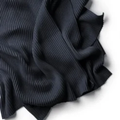 Pleeace pledd 140x170 cm svart