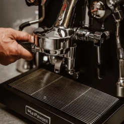 Semi-Pro kaffemaskin 2,9L cellini classic svart