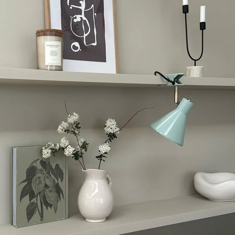 Sleep vegglampe med klemme 16 cm mint