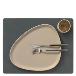 Square Nupo spisebrikke L 35x45 cm antrasitt