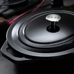 Stenfors støpejernsgryte oval 6,2L svart