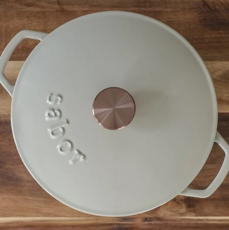 Støpejernsgryte 6,7L warm grey