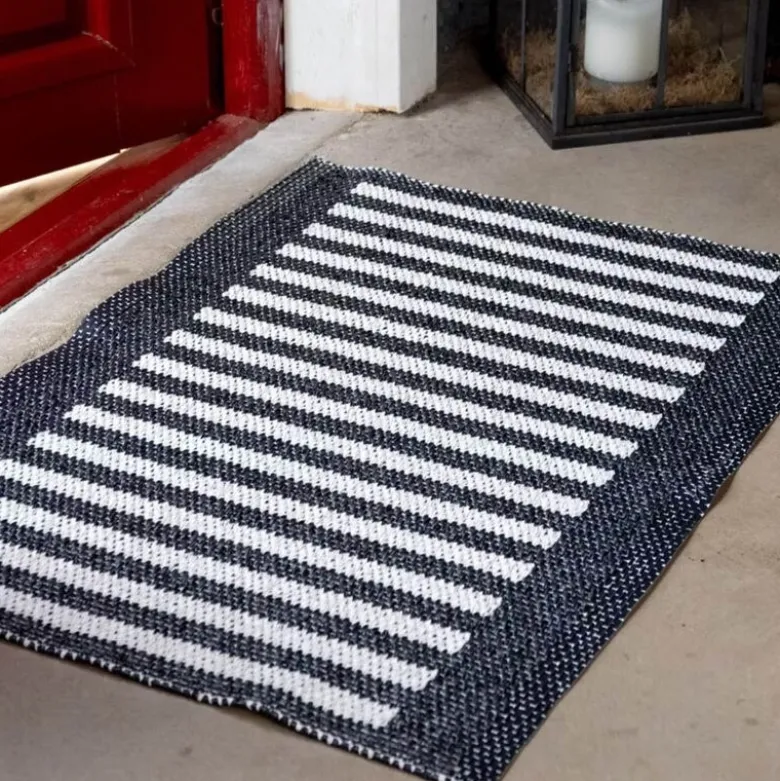 Stripes dørmatte 70x50 cm svart/hvit