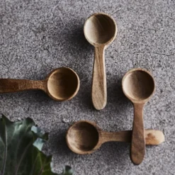 Teak skje 6 cm 4 stk tre