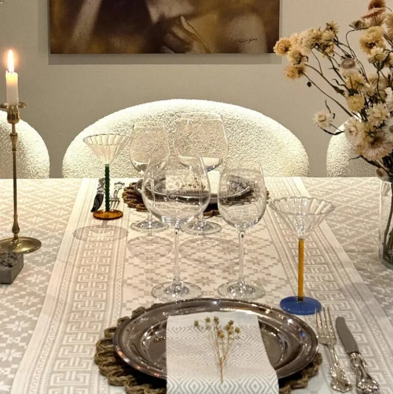 Åttebladrose løper 50x150 cm beige
