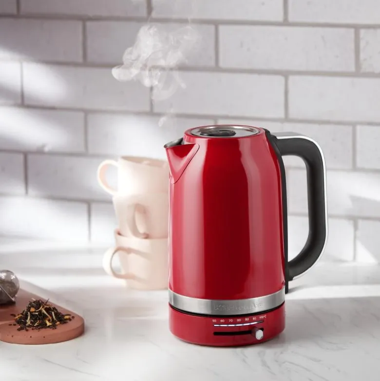 Vannkoker med termostat 5KEK1701EER 1,7L rød