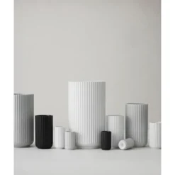 Vase h38 cm hvit