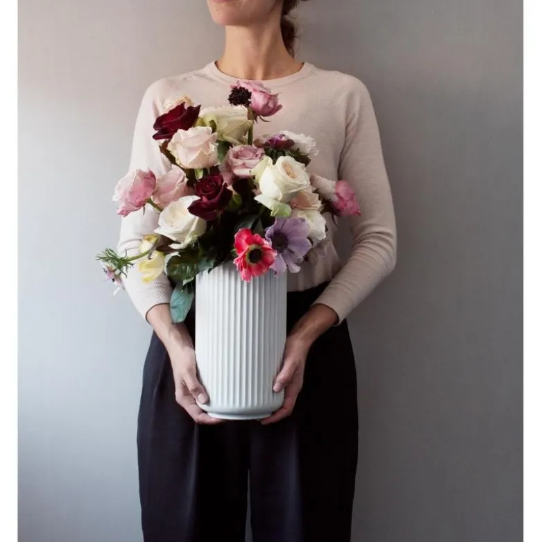 Vase i porselen 31 cm hvit