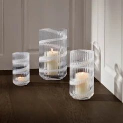 Vase munnblåst glass 20,5 cm swirl white