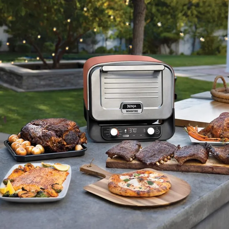 Woodfire elektrisk grill 2400W